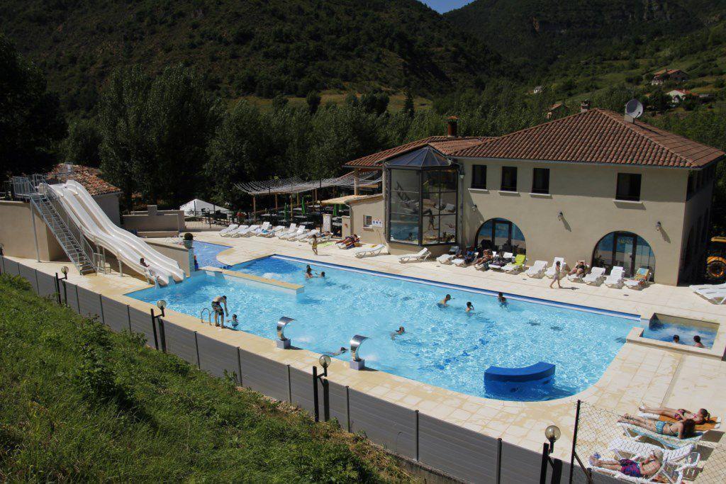 Camping Les Prades Hotel Mostuejouls Exterior photo